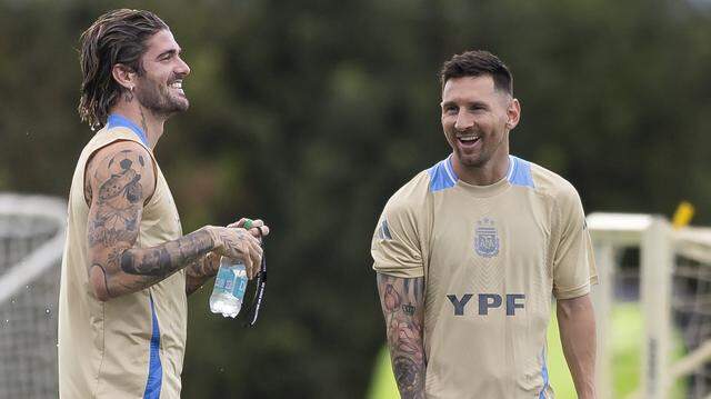 Rodrigo de Paul toivoo yleisön säilyttävän rauhallisen ja tasapainoisen näkökulman voittamiseen ja häviämiseen